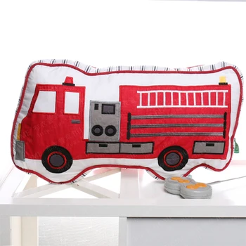 Medvilnės animacinių filmų lėktuvo, traukinio, automobilio Pagalvėlės pagalvėlės su įdaru siuvinėjimo berniukas vaikui dovana saldus kambaryje namo sofa-lova Dec FG208-2