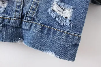 Iki 2017 m. Pavasario naują atvykimo moterų viršutiniai drabužiai džinsinio striukė skalbimo skylę ilgomis rankovėmis mados visas rungtynes, moterų rudenį bazės striukė kailis