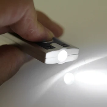 1 VNT Mini Nešiojamieji Micro Super Ryškus LED Šviesos Kempingas Žibintuvėlis paketų prižiūrėtojų raktinę Keychain Žibinto Lemputė