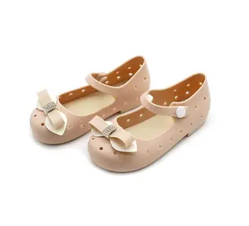 2018 m. naujo dizaino drugelis želė vaikams, batai atsitiktinis mielas berniuko /mergaitės vaikų PVC sandalai princesė sandalai Beach skylę batai