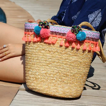 Originalus vasaros paplūdimio Austi maišai mados siuvinėjimo kutas pečių krepšiai, Šiaudų moterų rankinės
