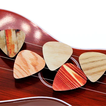 SOACH 50pcs Naujausias Medienos grūdų Gitara Kirtikliai Storis 0.71 mm, Muzikos Instrumentai, Gitaros Priedai