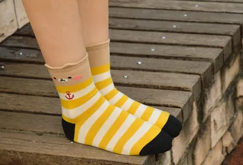 Spalvinga dryžuotas animacinių filmų lokys kojinės moterims, puikus stiliaus žiemos/pavasario, šiltos kojinės Geros kokybės breathble medvilnės kojinės