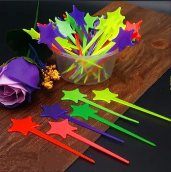 Multi-colored penkiakampė žvaigždė, pasirašyti vaisių desertas šaukštas šakutės tortas vestuves dekoratyviniai virtuvės stalo šaukštas
