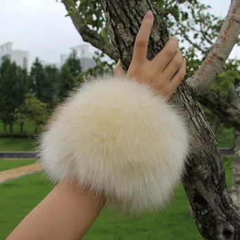 Rudenį ir žiemą moterims labai didelis dirbtiniais kailiais fox fur manžetai žiemos oversleeps vertus žiedas wristiest pirštinės žiemos rankos šilčiau