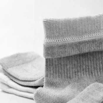2017 KARŠTO PARDAVIMO Medvilnė klasikinis verslo prekės ženklo vyras kojinės , vyriškos kojinės pavasario