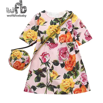 Mažmeninės prekybos 2-8 metų short-sleeve mergina spausdinti suknelė + maišelį gėlių vaikų vasaros